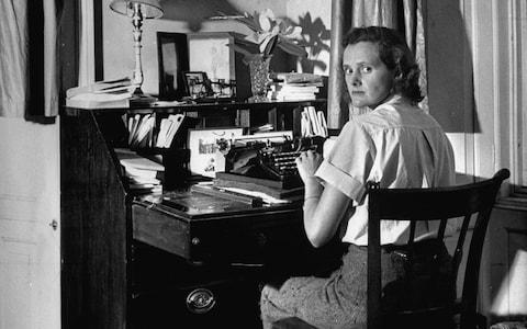 Daphne Du Maurier, il lato oscuro di una scrittrice di successo